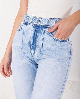 Naf Naf Jean claro de tiro alto con correa en denim para ajustar oferta