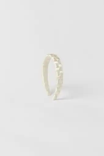 Zara Diadema trenzada oferta