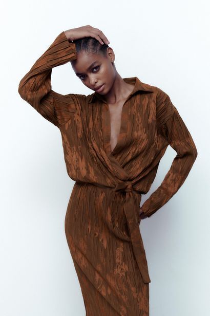Zara Cuerpo nudo jacquard oferta