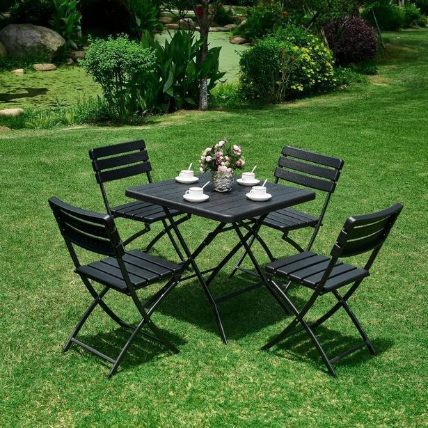 Estra Comedor de exterior yogui, negro, incluye cuatro sillas oferta