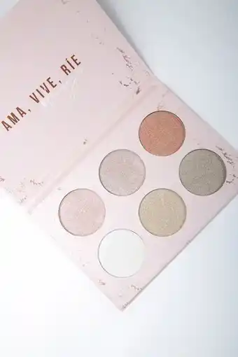 Lili Pink Iluminadores glow nude 15 gr oferta