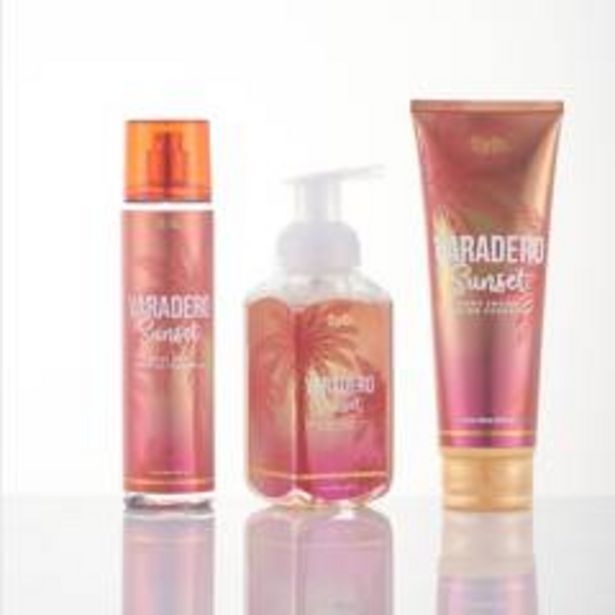 Falabella Set cuidado corporal sybilla: body mist 250 ml+ crema corporal 250 ml + jabon de mano 250ml flor de melocoton oferta