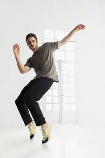 Vélez Pantalón cargo trophy fly up para hombre tejido plano negro oferta