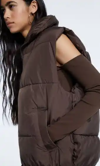 Stradivarius Chaleco acolchado oferta