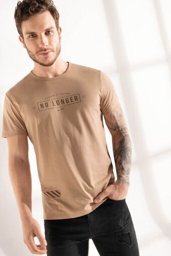 Pacífika Camiseta manga corta café oferta