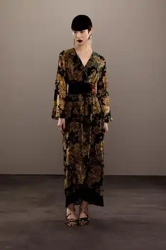 Zara Vestido terciopelo flecos oferta