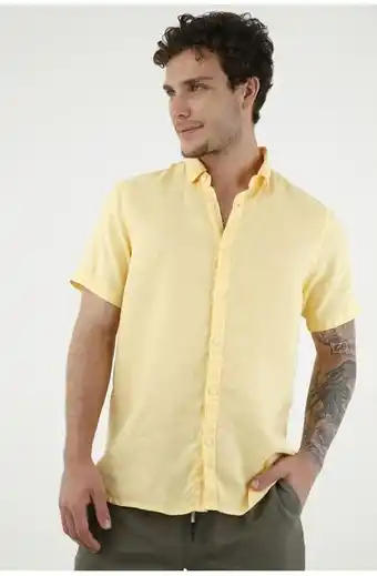 Tennis Camisa amarilla manga corta para hombre oferta