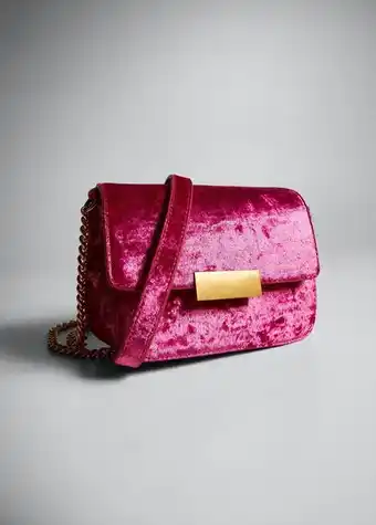 Bolso terciopelo cadena