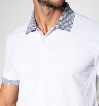 Studio F Polo slim fit cuello y puño en contraste oferta