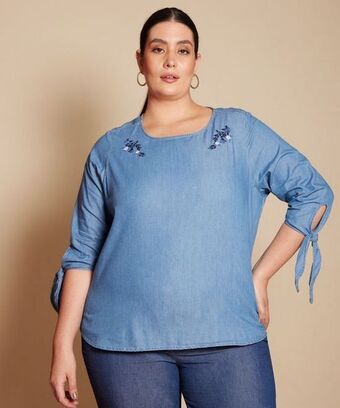 Pat Primo Blusa alba tono claro con cuello redondo amarres en mangas oferta