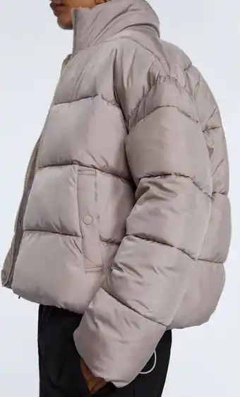 Stradivarius Cazadora acolchada oferta