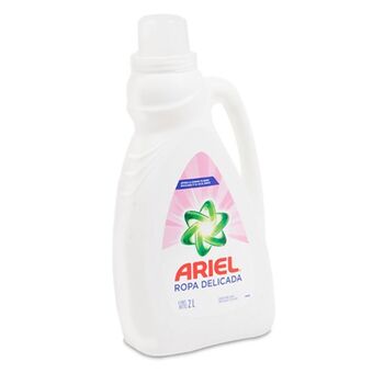 Makro Detergente liquido ropa delicada ariel 2000ml oferta