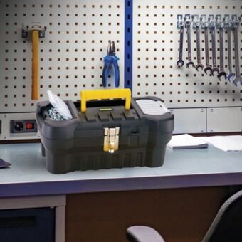 Caja herramientas 16" cerradura metálica