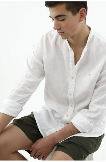 Tennis Camisa blanca cuello neru para hombre oferta