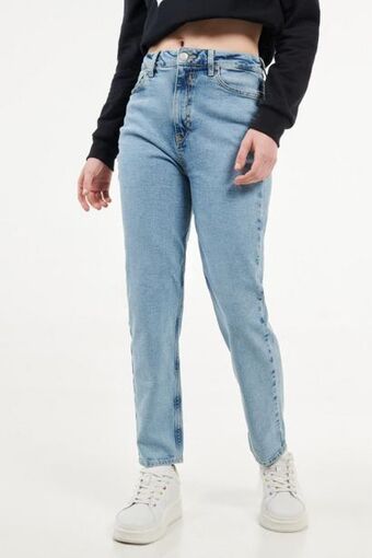 Koaj Jean mom fit tiro super alto azul claro sin rotos. oferta