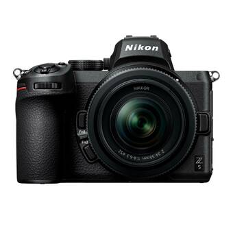 Falabella Cámara Nikon Z5 con Lente 24-50 oferta