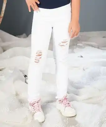 Amelissa Jeggins olivia blanco oferta