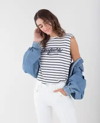 Naf Naf Camiseta para mujer cruda manga sisa con diseño a rayas oferta