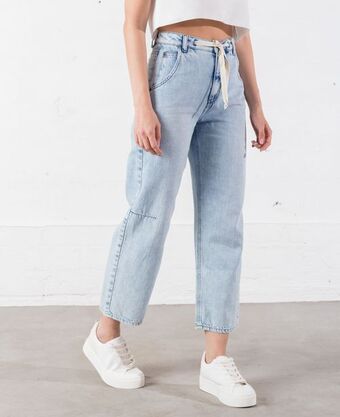 Naf Naf Jean para mujer tono medio straight cropped tiro súper alto con cintura ajustable oferta