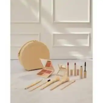Falabella Set de maquillaje laura pantoja: 6 productos oferta