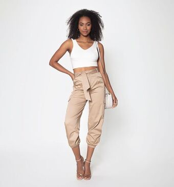 Studio F Pantalón tiro alto tipo cargo oferta