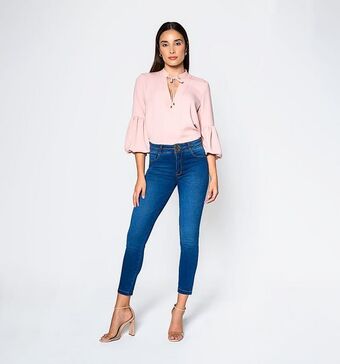 Studio F Jean ultraslim tiro alto oferta