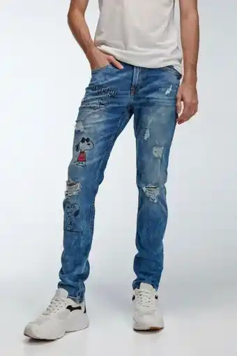 Koaj Jean skinny con rotos y estampado de snoppy oferta