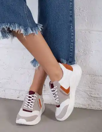 Naf Naf Zapatos de suela blanca en combinación de tonos oferta