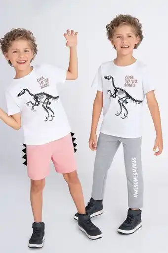 Pacífika Conjunto x 3 camiseta - bermuda - jogger multicolor oferta