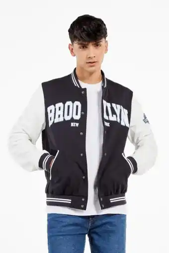 Koaj Chaqueta bomber combinada con bordados texturizados oferta