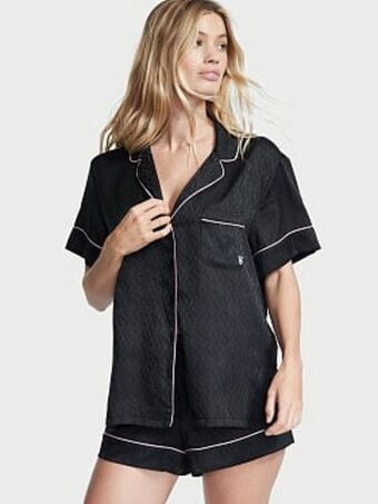 Victoria’s Secret Satin short pajama set oferta