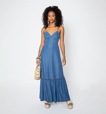 Vestido largo con cutout y cadena