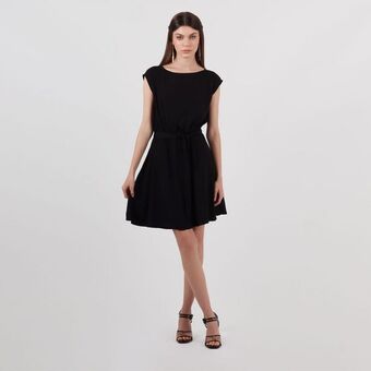 Fuera de Serie Vestido cuello redondo manga sisa oferta