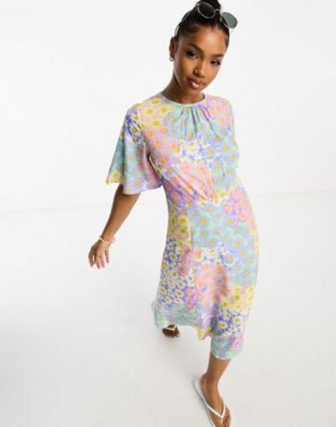 ASOS Influence flutter sleeve midi tea dress in pastel floral print oferta