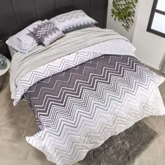 Brissa Cubrelecho microfibra estampado zig zag oferta