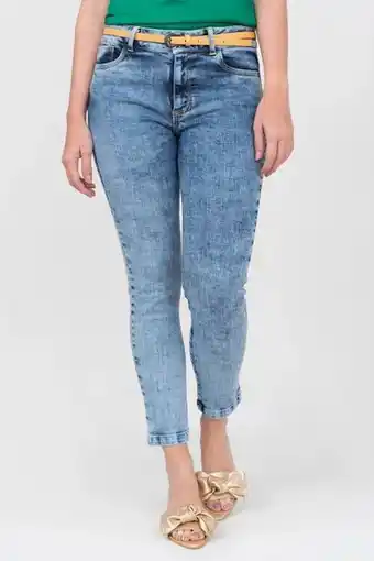 Jean skinny cinco bolsillos