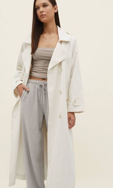Stradivarius Trench sarga oferta