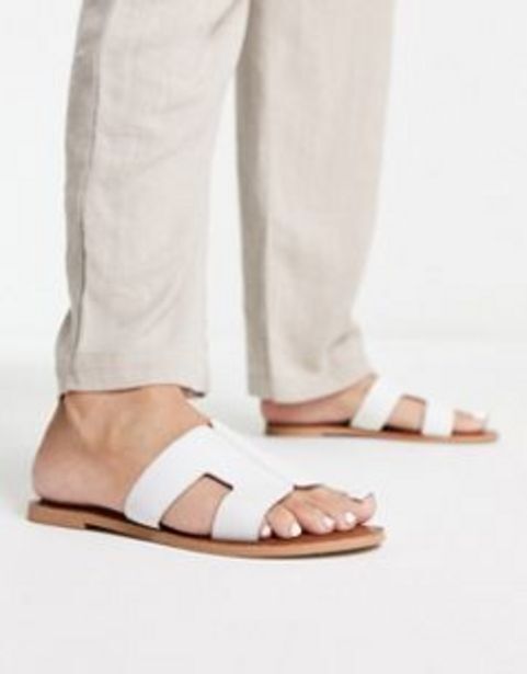 ASOS Accessorize cut out leather slider in white oferta