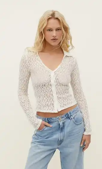Stradivarius Camisa lace escote forzado oferta