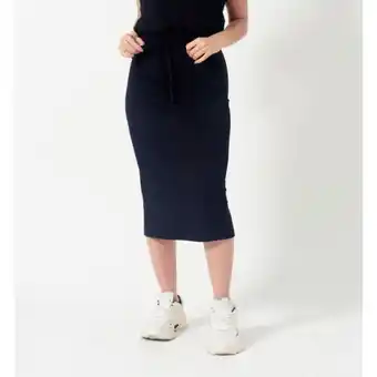 Almacenes Sí Falda tres cuartos oferta