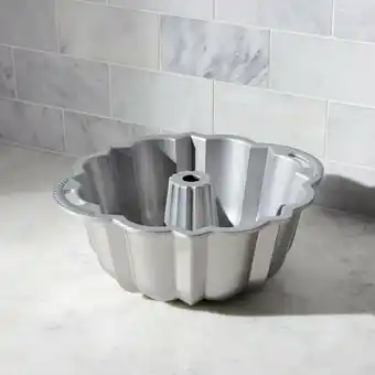 Falabella Molde Anniversary Bundt Nordic Ware oferta