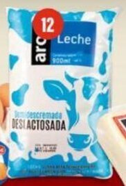 Makro Leche UAT UHT Semidescremada Deslactosada Aro x 900 ml oferta
