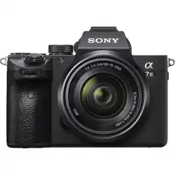 Falabella Cámara a7III 4K Mirrorless Con Lente 28-70mm f3.5-5.6 + Memoria 128Gb de 200Mbs + Bolso oferta