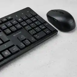 Falabella Combo Inalámbrico Teclado Mouse USB 2.4GHz Español oferta
