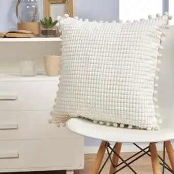 Brissa Cojín waffle pompom natural oferta