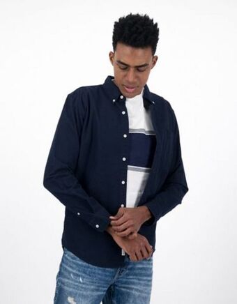 American Eagle Camisa slim fit ae oxford con botones oferta