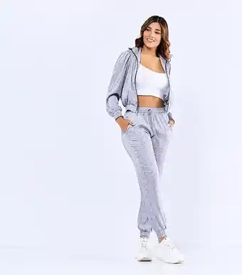 Derek Roberta set oferta