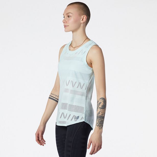 New Balance Women's q speed jacquard tank oferta