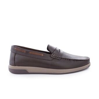 Mocasin plano para hombre de cuero café