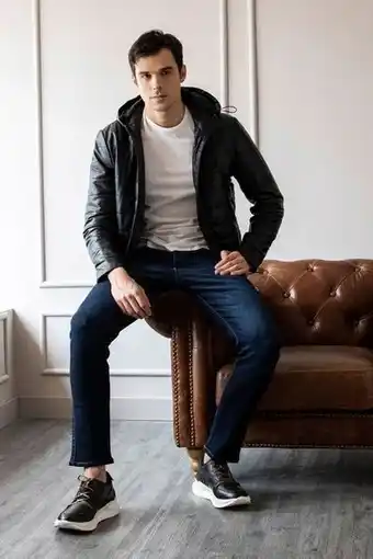 Vélez Chaqueta abullonada de cuero oferta